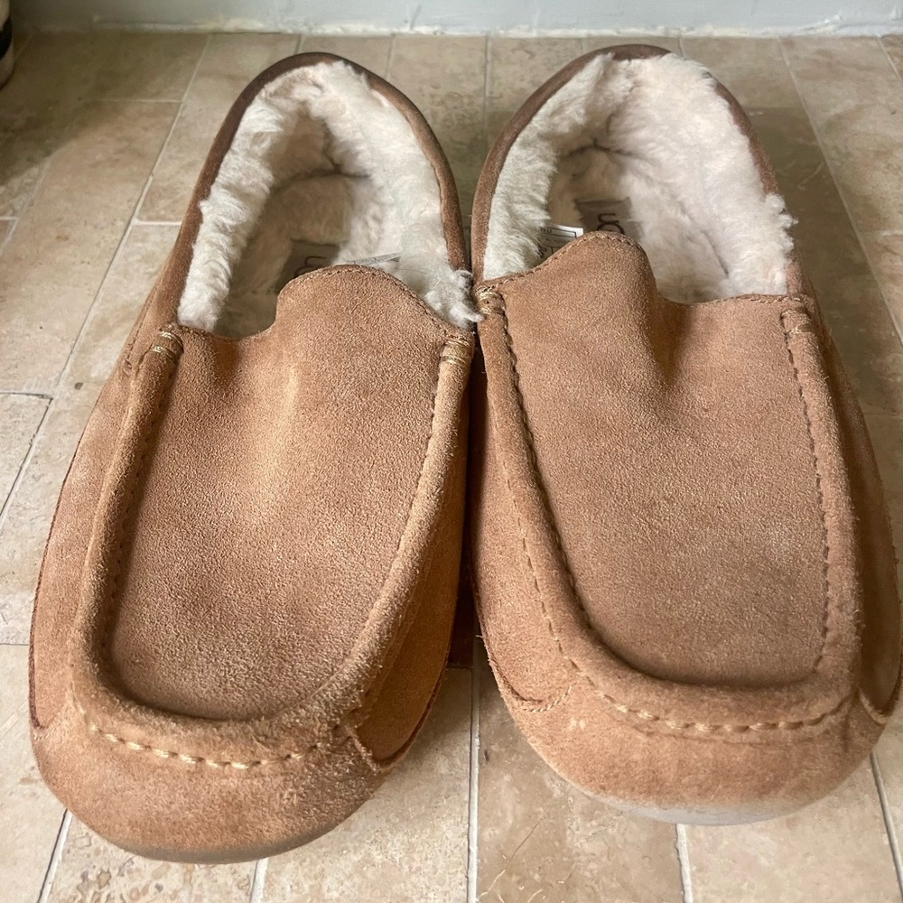 UGG Tan Suede Loafers Slip-On Comfort